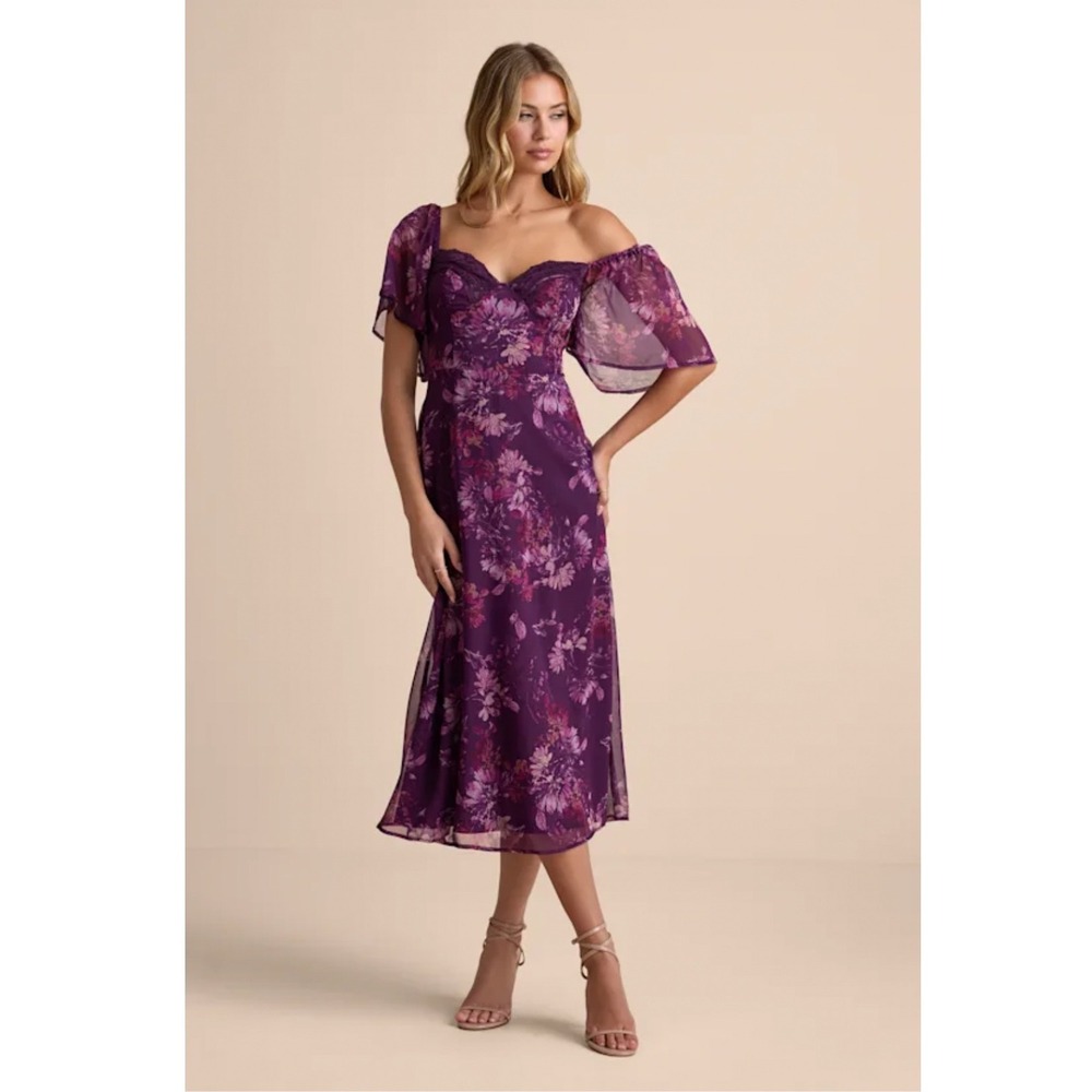 Lulus Valla Purple Floral Flutter Sleeve Midi Dress Size Medium New with tags!
